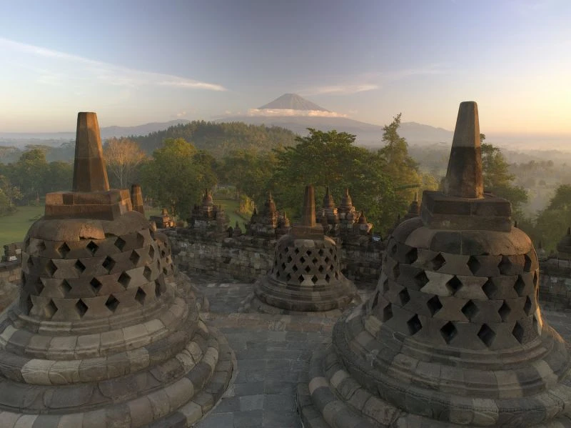 安縵齊和 Amanjiwo 印尼語意為「平和的靈魂」 安縵齊和 Amanjiwo 印尼語意為「平和的靈魂」